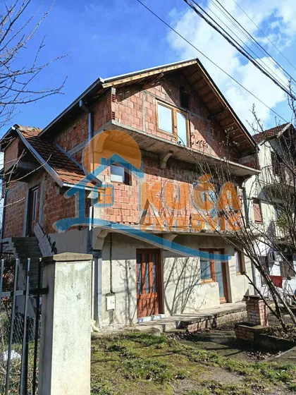 Milorada Pešića | 4zida.rs