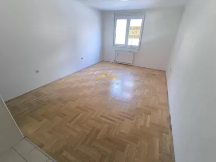 Adamovićevo Naselje | 4zida.rs