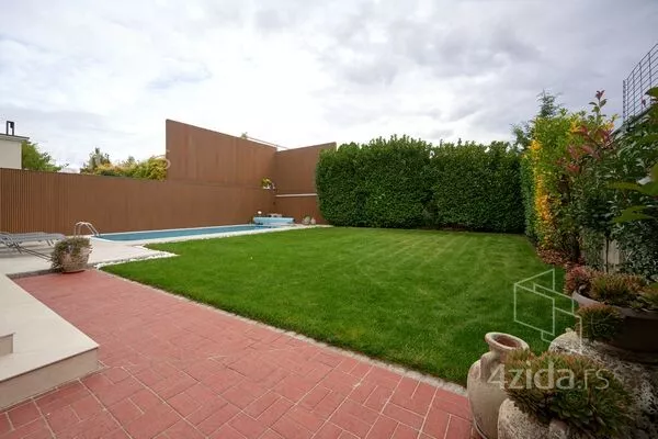 4-etažna kuća | 4zida