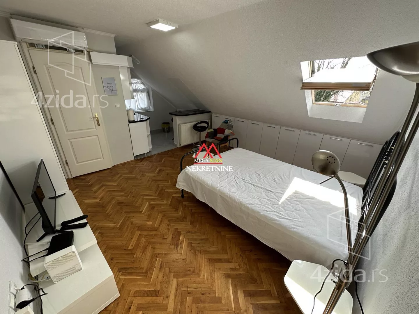 Garsonjera | 4zida