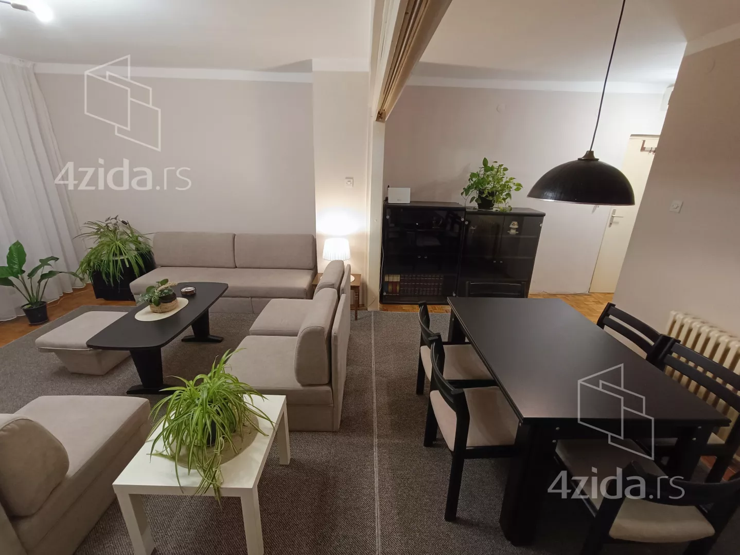 Dvoiposoban stan | 4zida