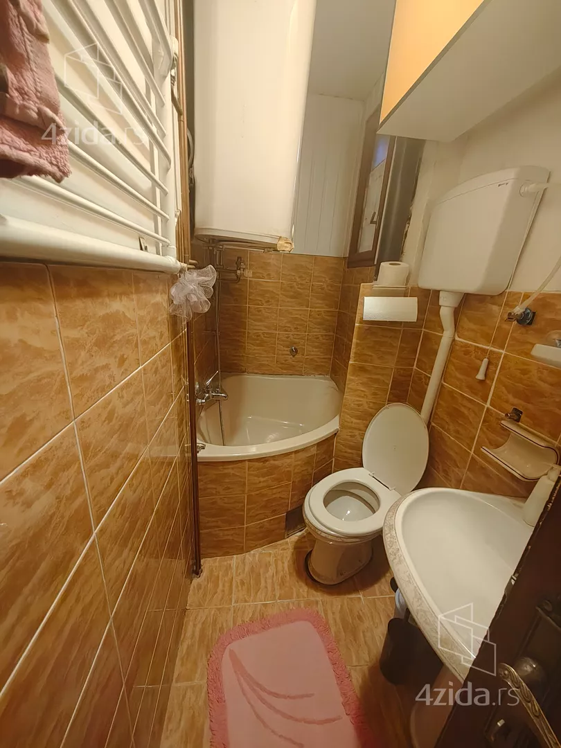 4-etažna kuća | 4zida