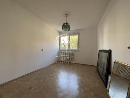Velbuška | 4zida.rs