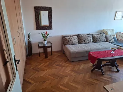 Kneza Danila 12 | 4zida.rs
