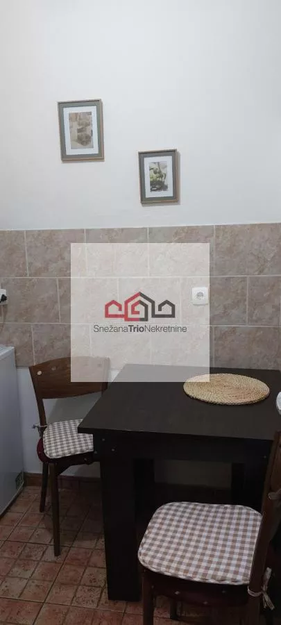 Cara Dušana | 4zida.rs