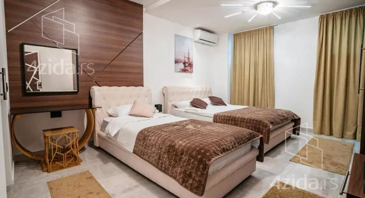 Turistički objekat | 4zida