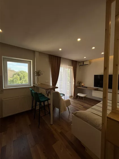 Maksima Gorkog 28 | 4zida.rs