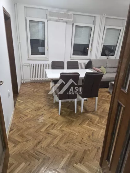 Jožefa Marčoka | 4zida.rs