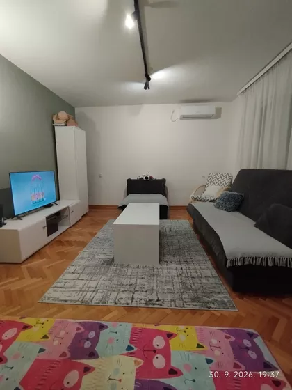 Starca Vujadina 42 | 4zida.rs