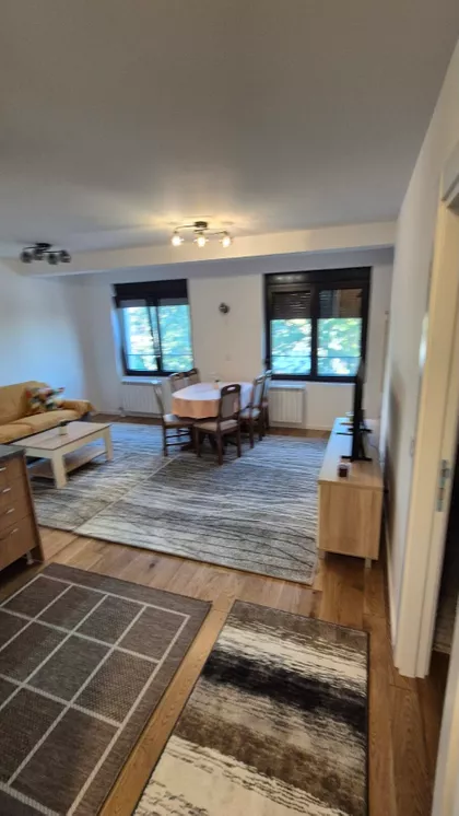 Dušanovac | 4zida.rs