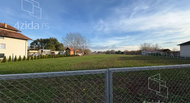 Građevinsko zemljište | 4zida