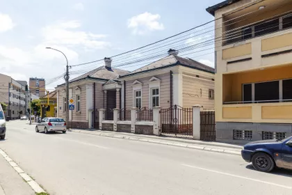 Kneza Miloša 22 | 4zida.rs