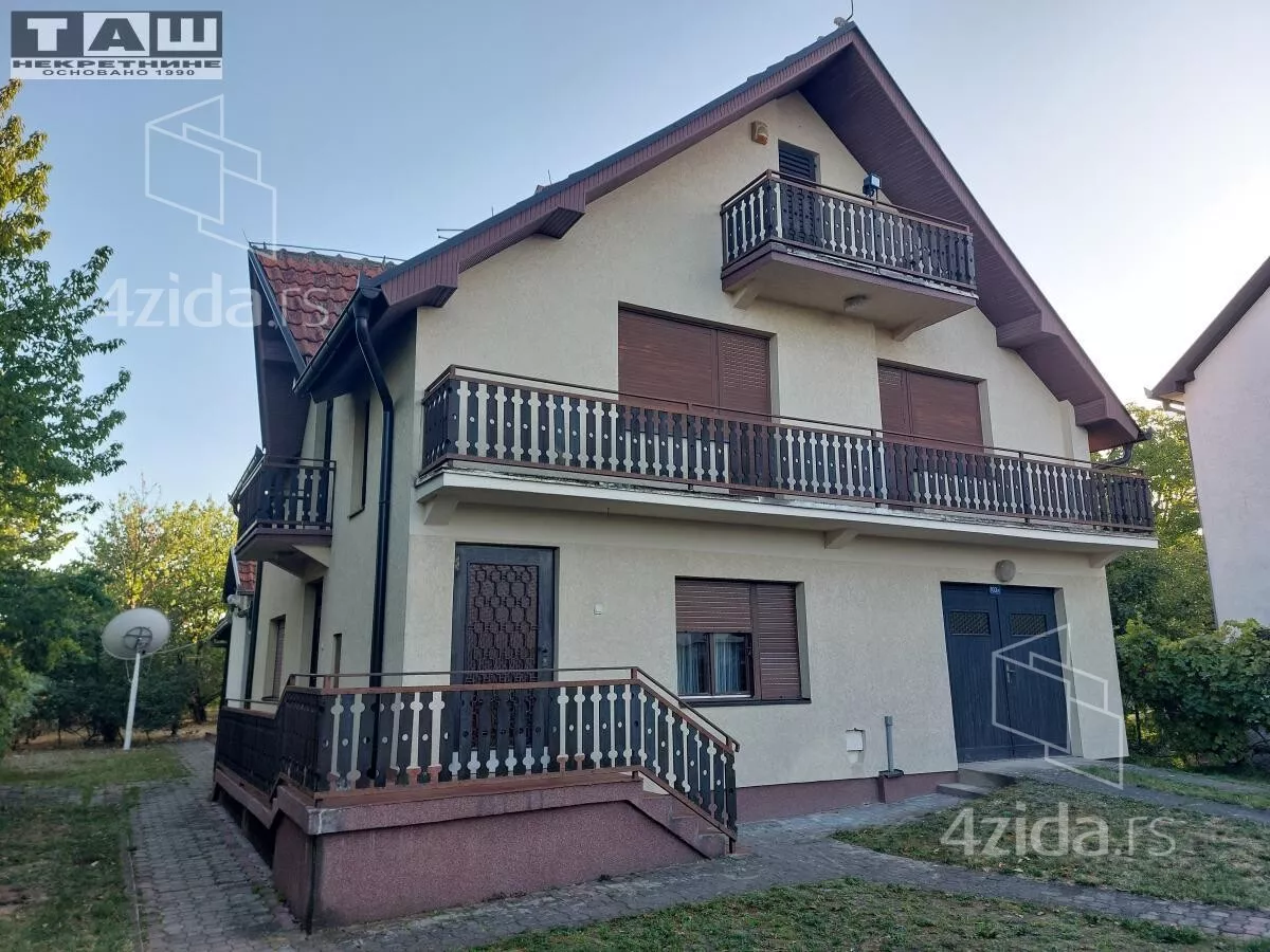 Kuća | 4zida