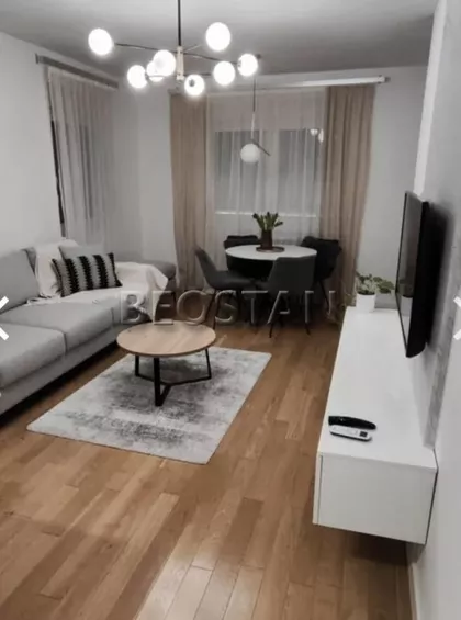 Novogradska | 4zida.rs