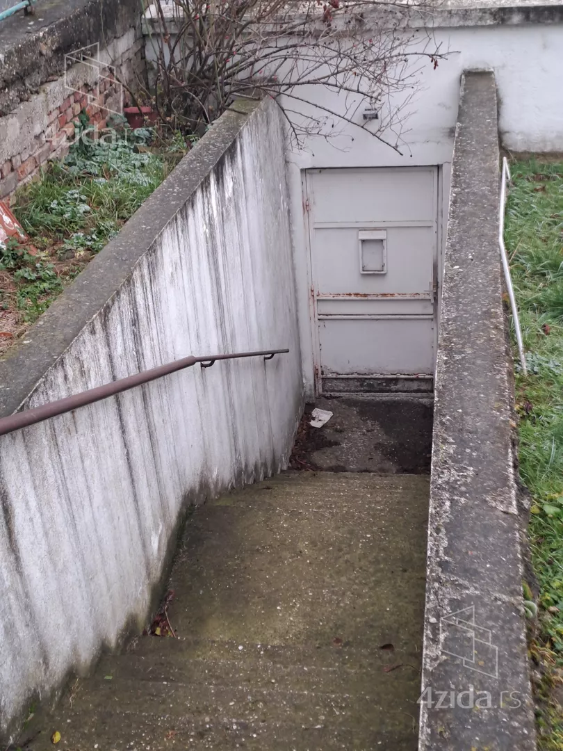 4-etažna kuća | 4zida