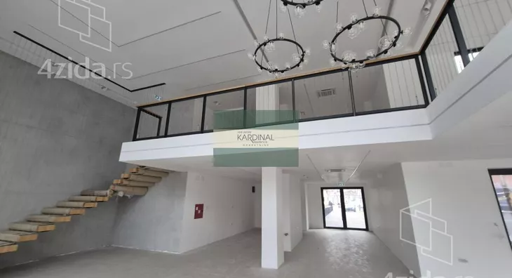 Poslovni prostor | 4zida