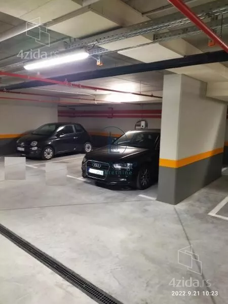 Garaža/Parking | 4zida