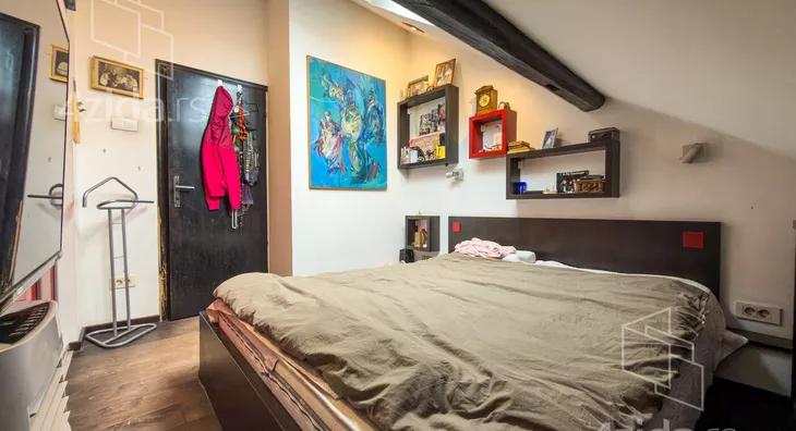 Četvoroiposoban stan | 4zida