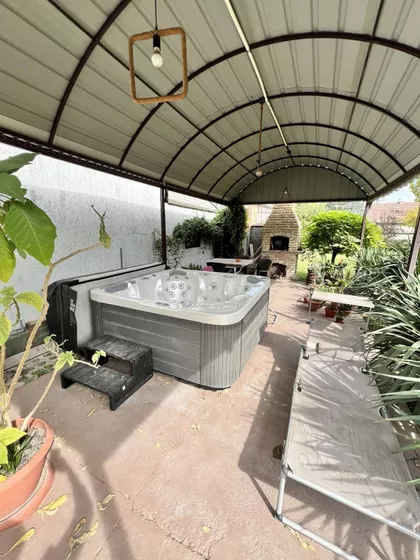 Kertvaroš | 4zida.rs