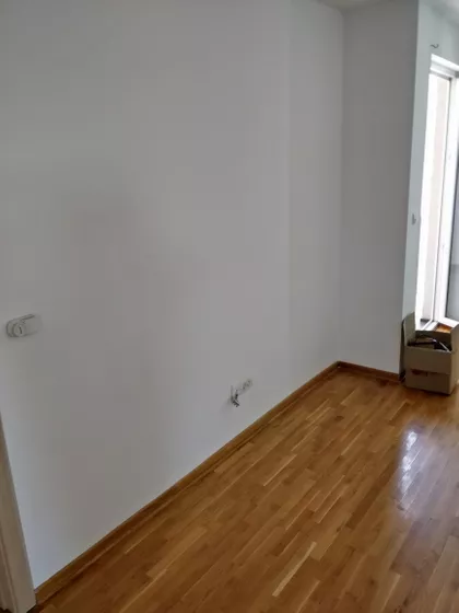 Dušana Jovanovića 4 | 4zida.rs