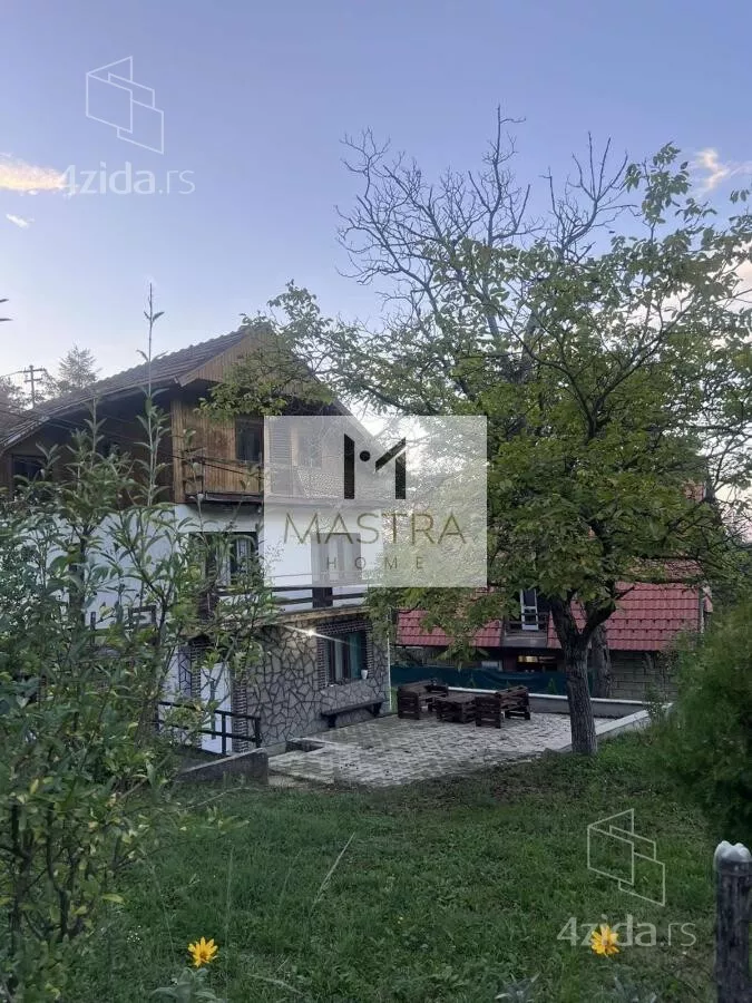 Kuća | 4zida