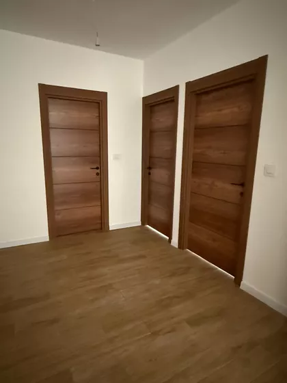 Nikole Tesle | 4zida.rs