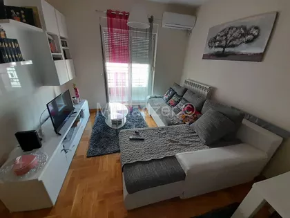 Ruzveltova  | 4zida.rs