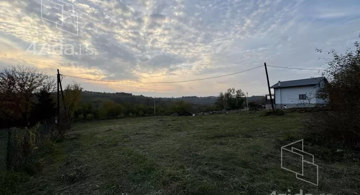 Građevinsko zemljište | 4zida