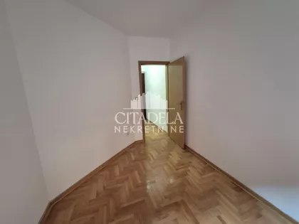 Petra Jovanovića | 4zida.rs