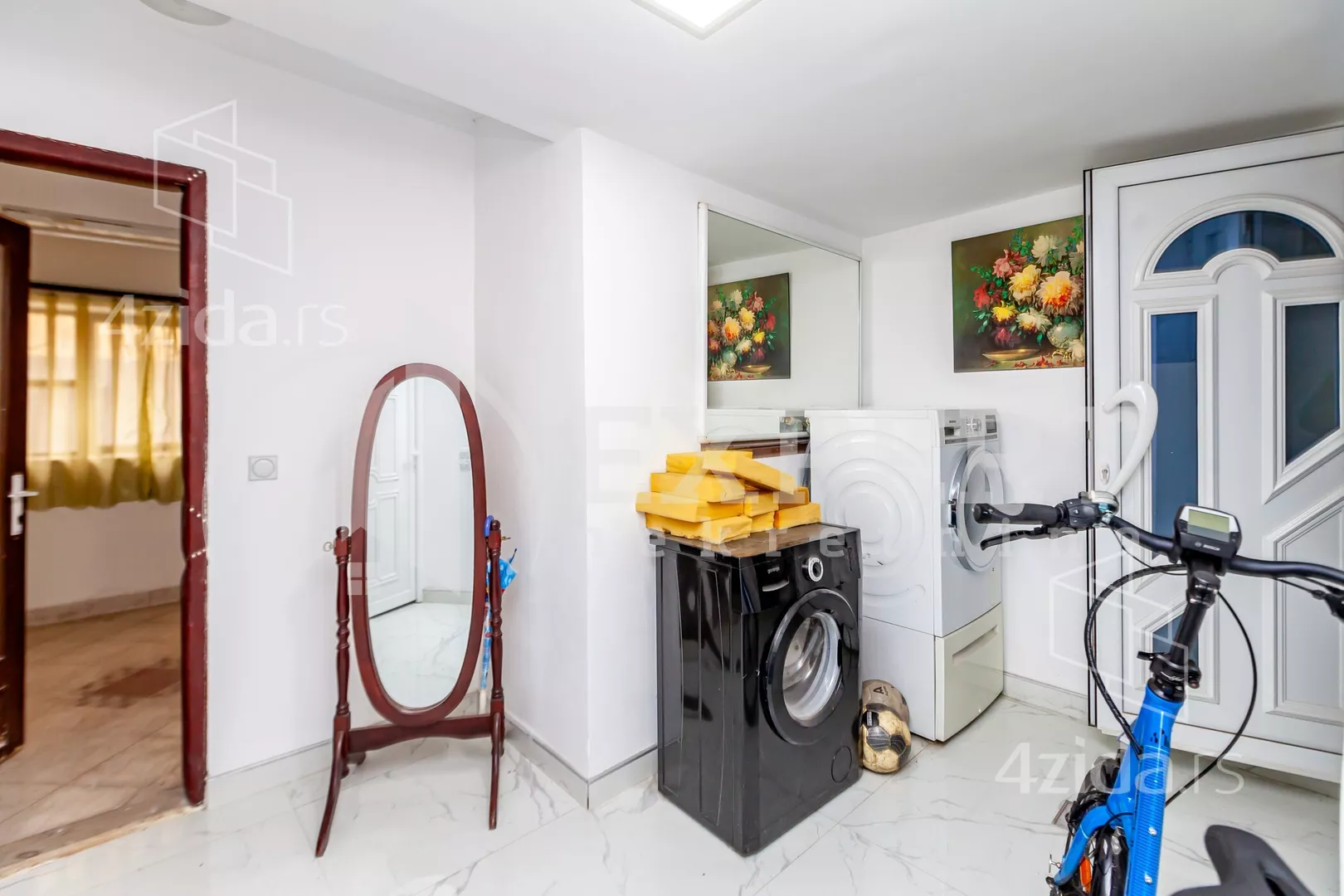 Troiposoban stan | 4zida