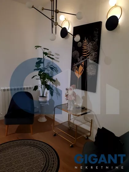 Patrijarha Varnave | 4zida.rs