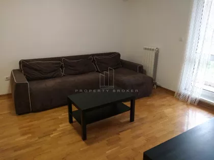 Rudi Čajaveca | 4zida.rs