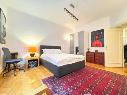 Vase Čarapića | 4zida.rs