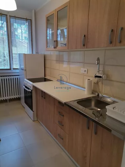 Učiteljsko Naselje | 4zida.rs