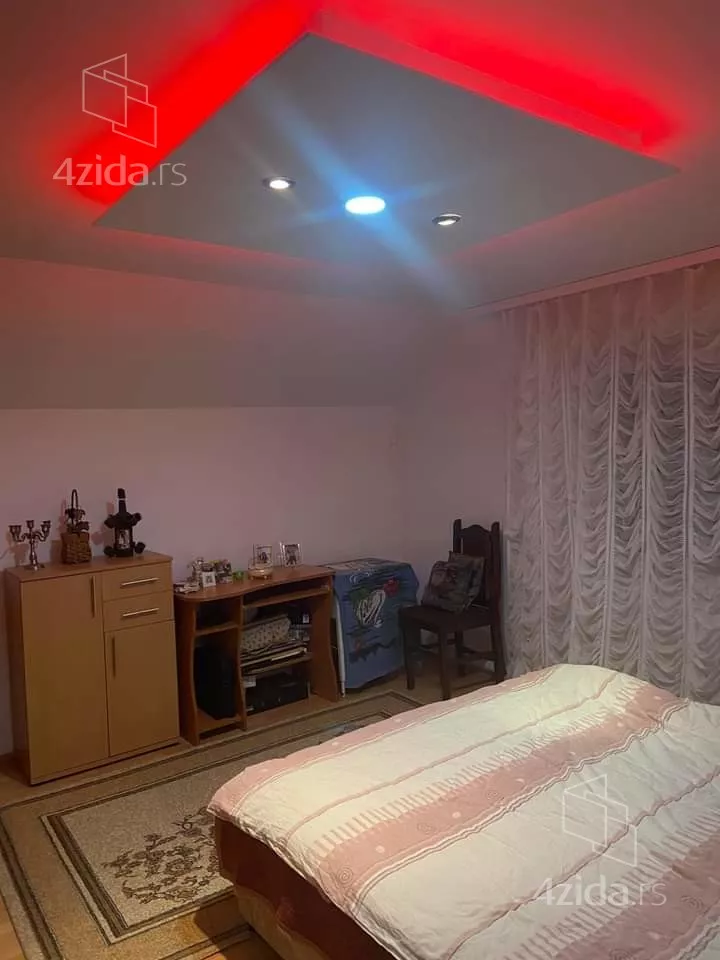 3-etažna kuća | 4zida