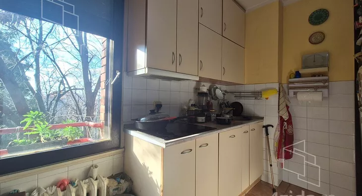 Četvoroiposoban stan | 4zida