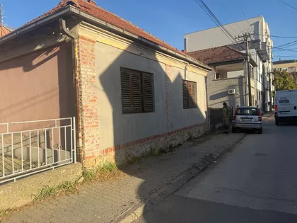 Dr Ilije Kolovića 18 | 4zida.rs