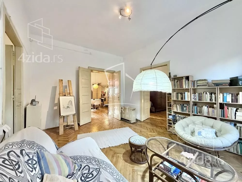 Petosoban stan | 4zida