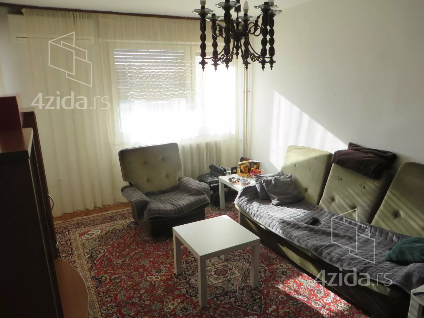 Troiposoban stan | 4zida