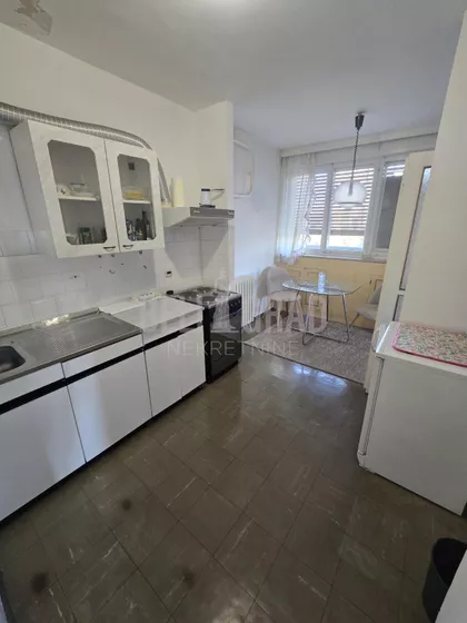 Karađorđev trg | 4zida.rs