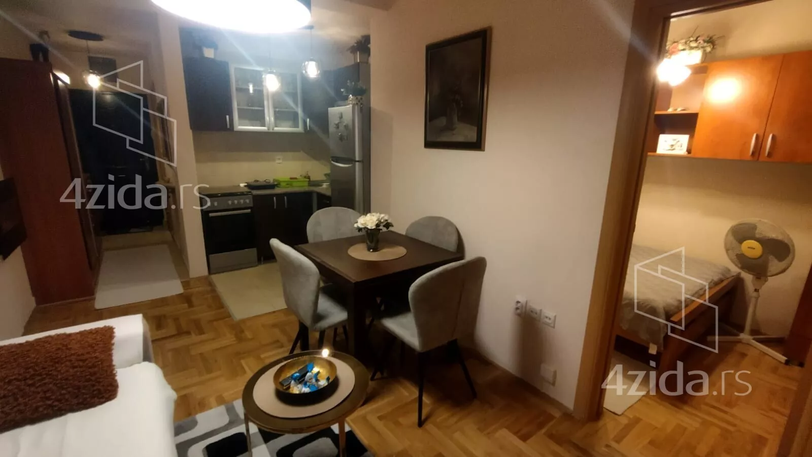 Jednoiposoban stan | 4zida