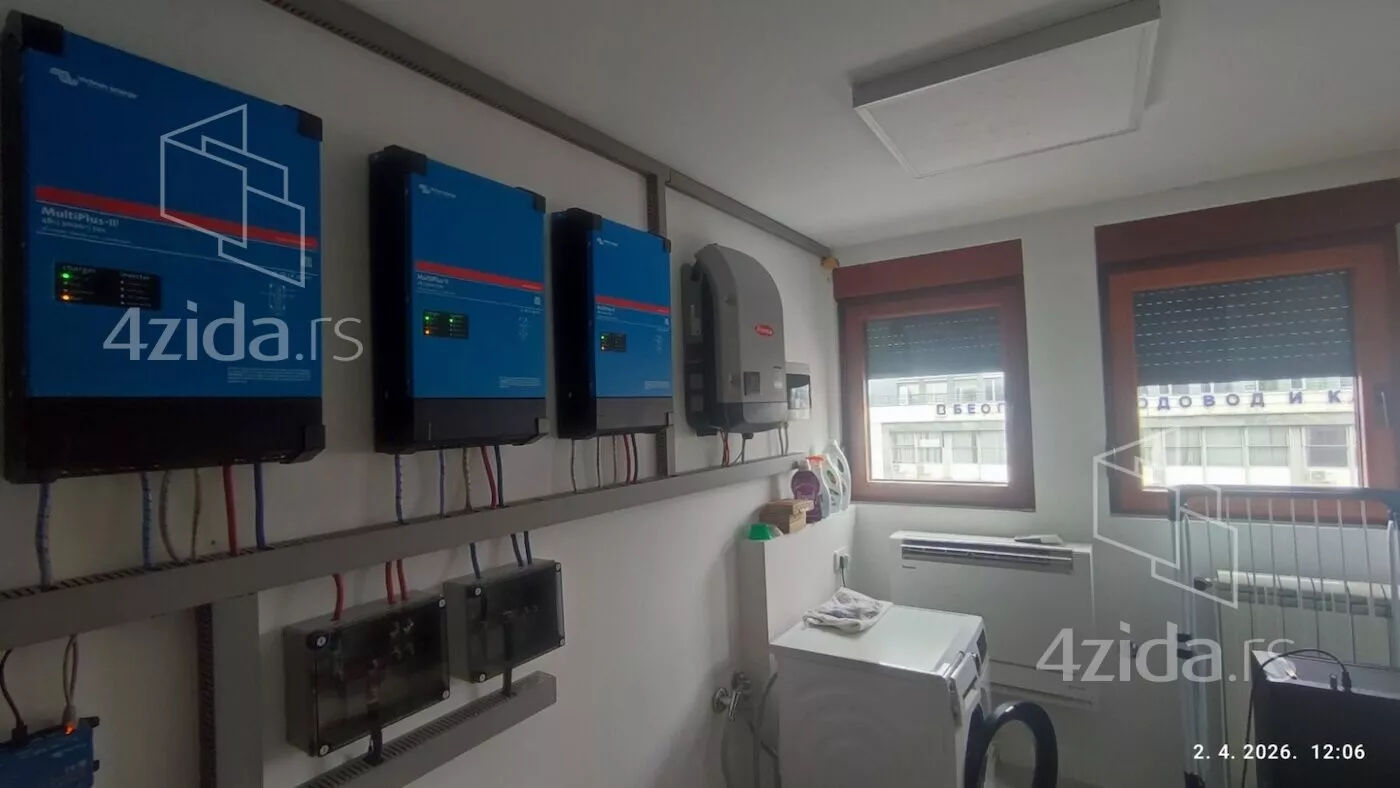 Četvoroiposoban stan | 4zida