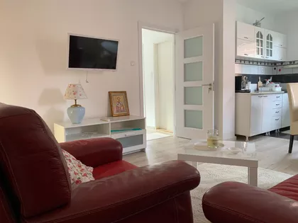 Zemun Polje | 4zida.rs