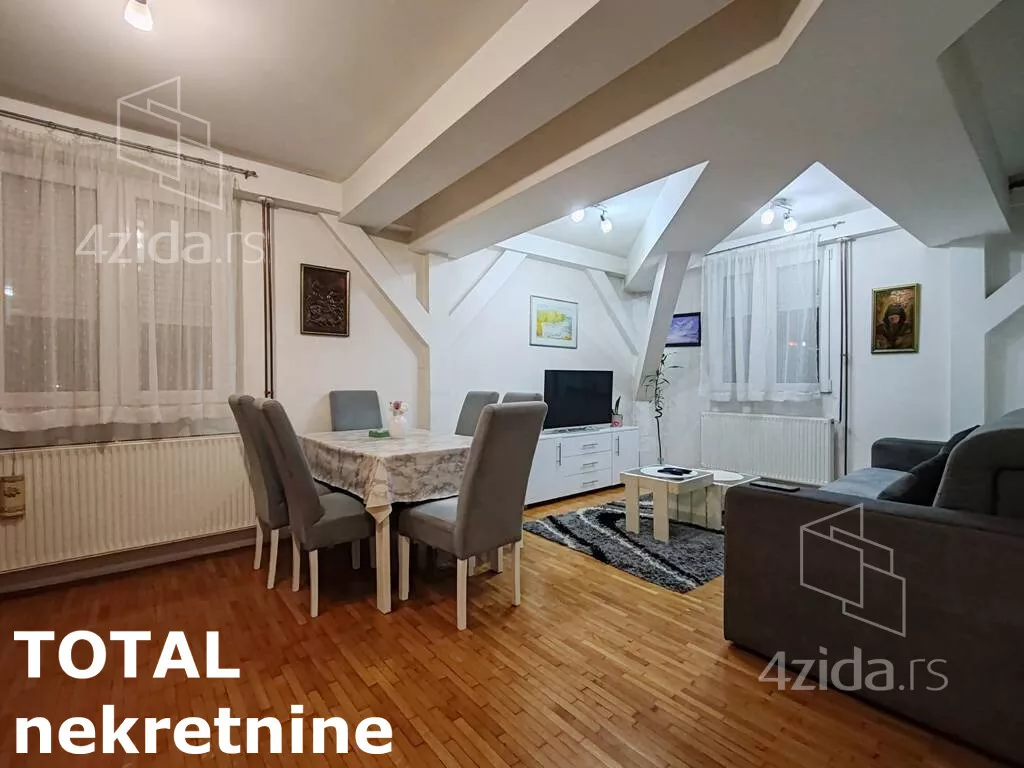 Dvoiposoban stan | 4zida