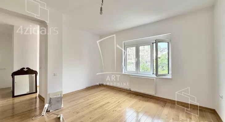 4-etažna kuća | 4zida