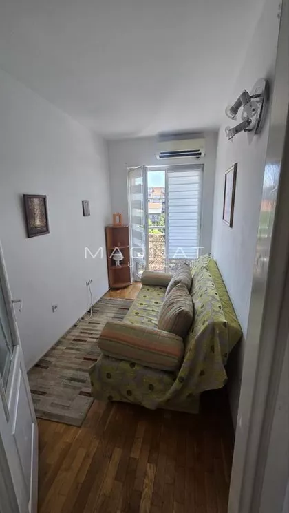 Južni Bulevar | 4zida.rs