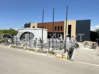 Lokal | 4zida