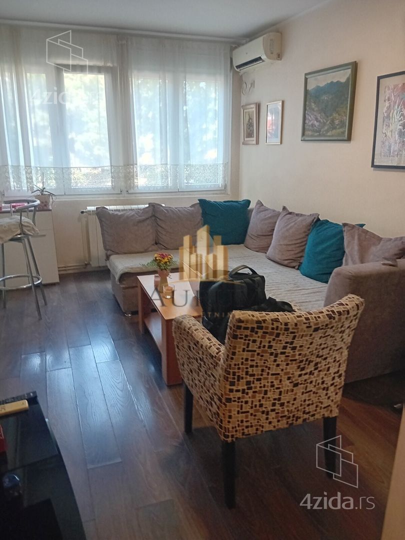 Apartament me 1 dhoma, 29 m²