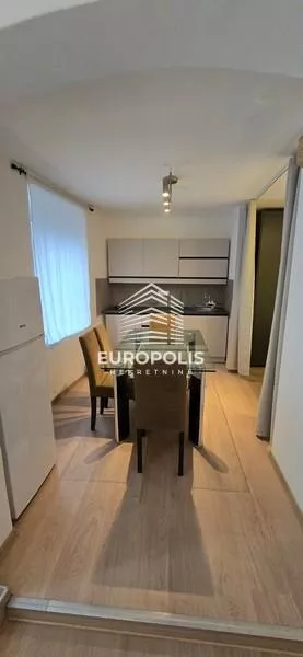 Džordža Vašingtona | 4zida.rs