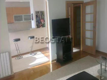 Bulevar Arsenija Carnojevica | 4zida.rs